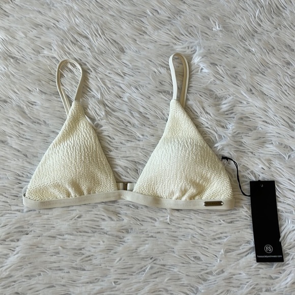Free Society mix and match scrunch triangle bikini top in ivory size XS - Picture 2 of 15